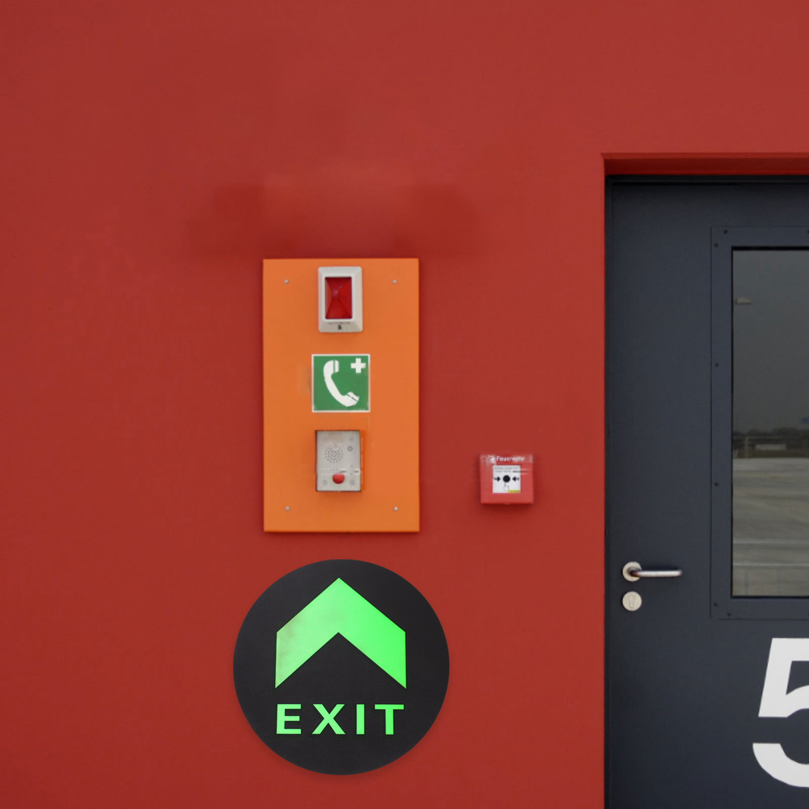 Emergency Exit Sign - สติกเกอร์สัญลักษณ์ทางออกเรืองแสงในที่มืด 5 ชิ้น สติกเกอร์บอกทิศทางทางออก สติกเกอร์เตือนฉุกเฉิน